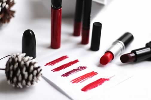 Kinh nghiệm thử để nhận biết son môi có chứa chì hay không